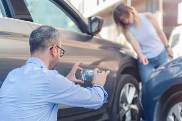 Professional Commercial Auto Insurance technician working in Newport, TN